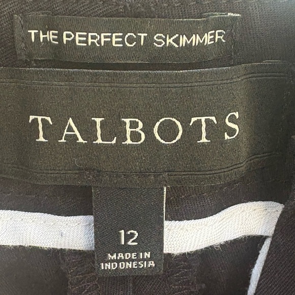 Talbots Black Perfect Skimmer Mid Rise Crop Pants | Size 12 - Picture 3 of 10